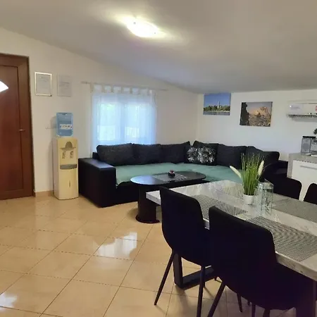 Ivanka Apartmán